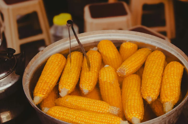cara menyimpan jagung manis, jagung tahan lama, jagung tetap manis, trik dapur ibu muda, cara simpan jagung di kulkas, MPASI jagung, jagung segar, Bunda, si Kecil